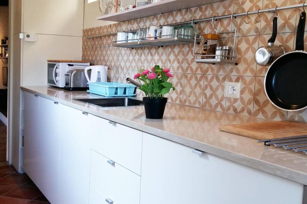 Cozy Macci Flat 4 People Near Santa Croce Square Apartment ฟลอเรนซ์ ภายนอก รูปภาพ
